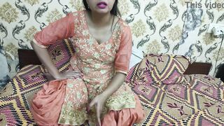 Indian Horny Pee Pissing XXX Video Clear in Hindi Voice