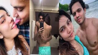 High Class Young Indian Couple Enjoying Vacation in Goa Sucking Boyfriend Dick Fucking Nude