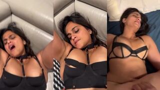 Horny Indian Aunty Enjyoing Fucking